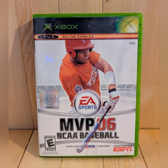 MVP 06 NCAA Baseball Xbox Game Used - Picture 1 of 5